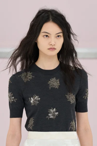 Look 64